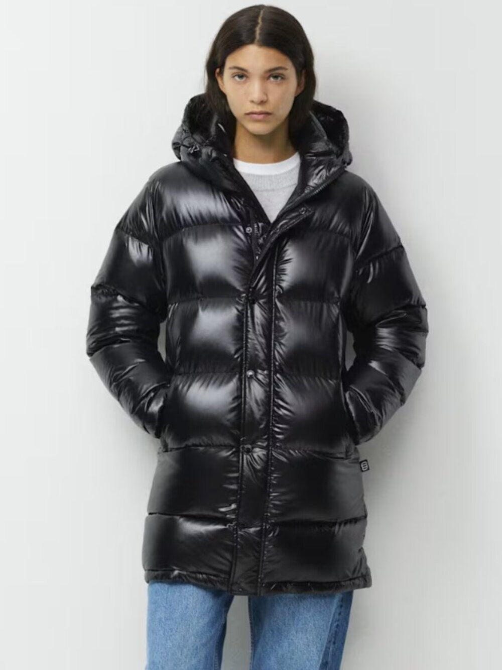 Aritzia Super Puff Mid High Gloss Black, Size Small